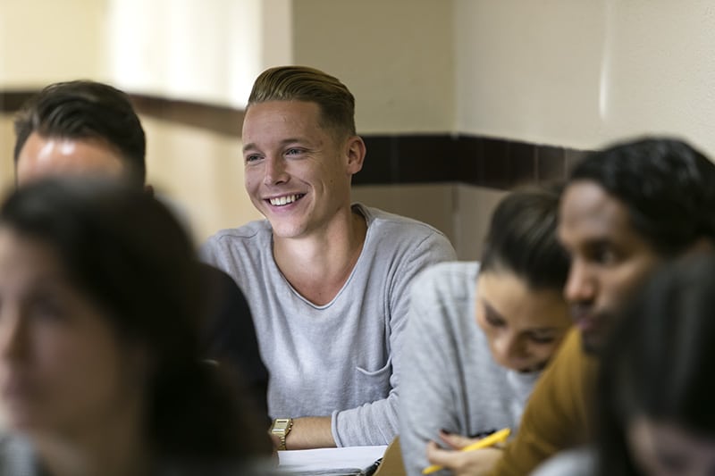 becas universitarias en el extranjero