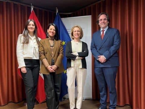 La delegación española posando en el encuentro de universidades EU.ACE en Bruselas